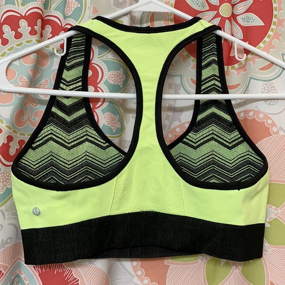 Lululemon reversible sports bra - Picture 2 of 3